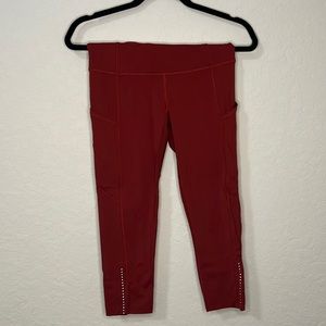 LuluLemon fast and free crop